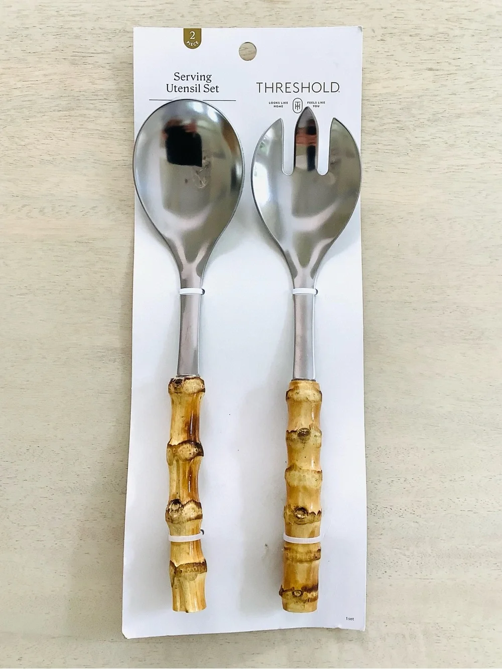 Threshold serving utensil